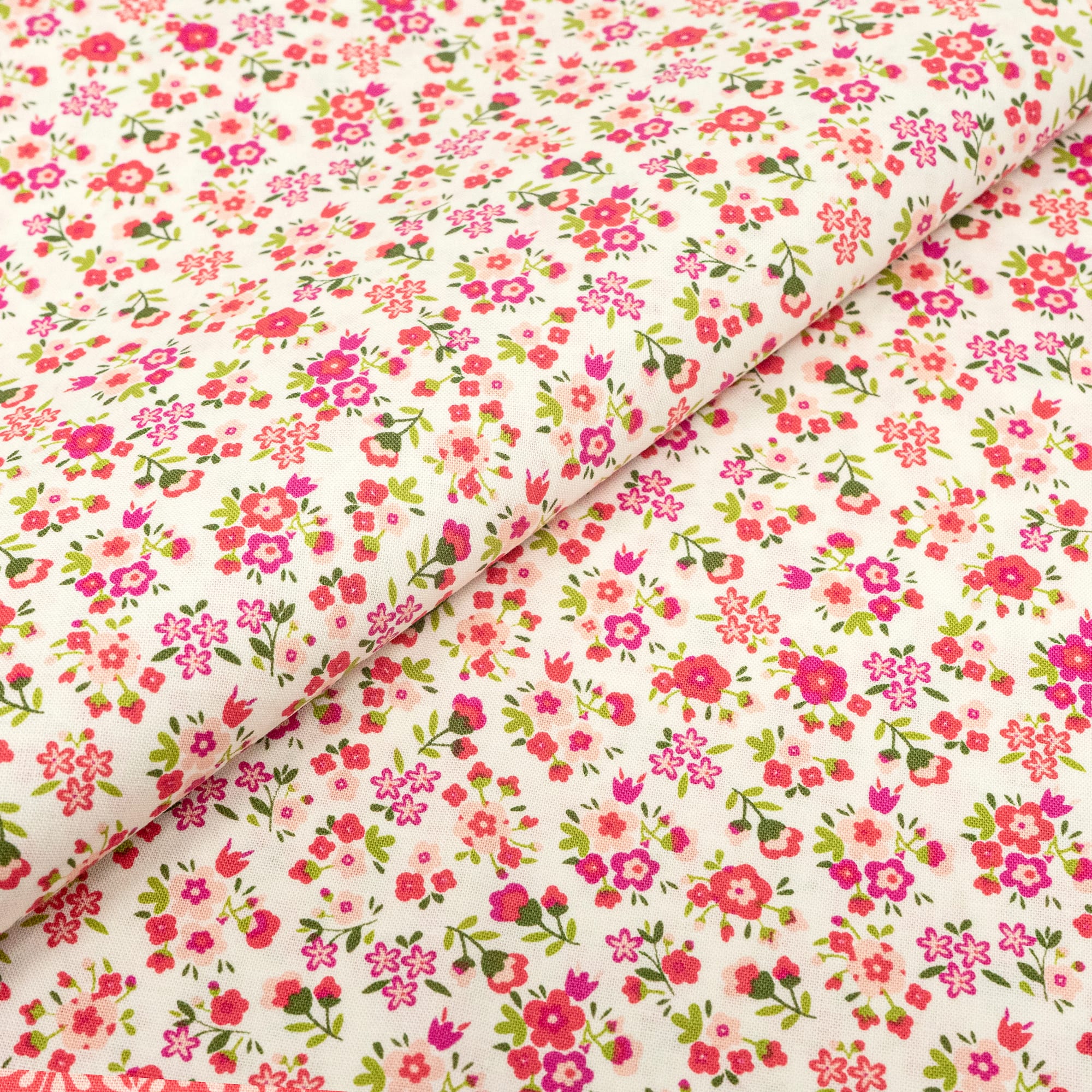 SINGER Small Pink Flowers on White Cotton Fabric